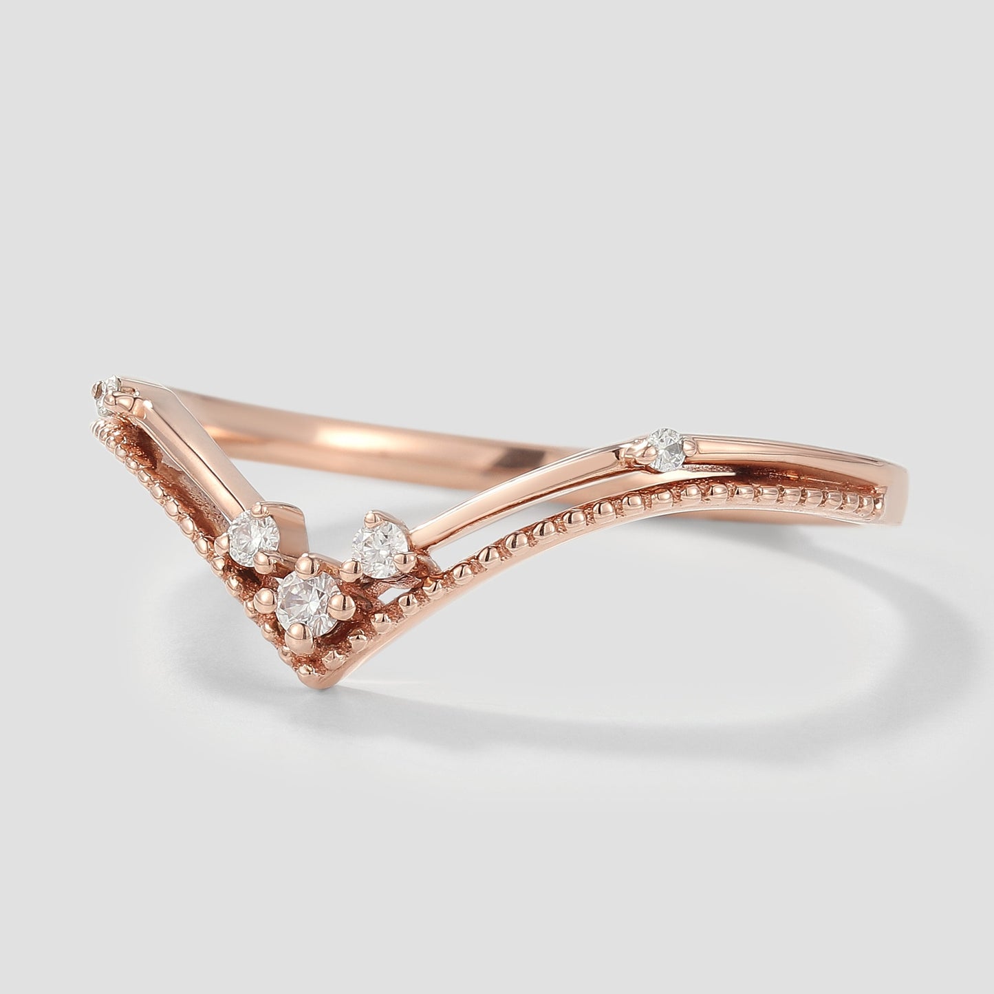 1.5mm Curved Moissanite Stackable Wedding Band