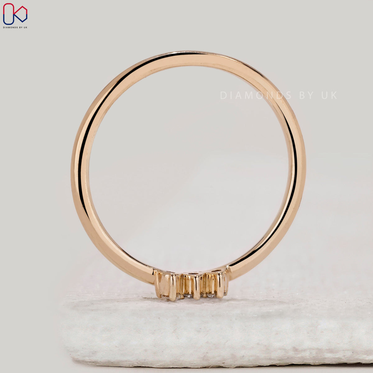 Yellow Gold Round Diamond 3 Stone Wedding Band