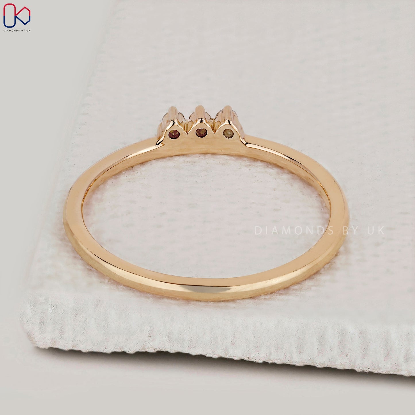 Yellow Gold Round Diamond 3 Stone Wedding Band