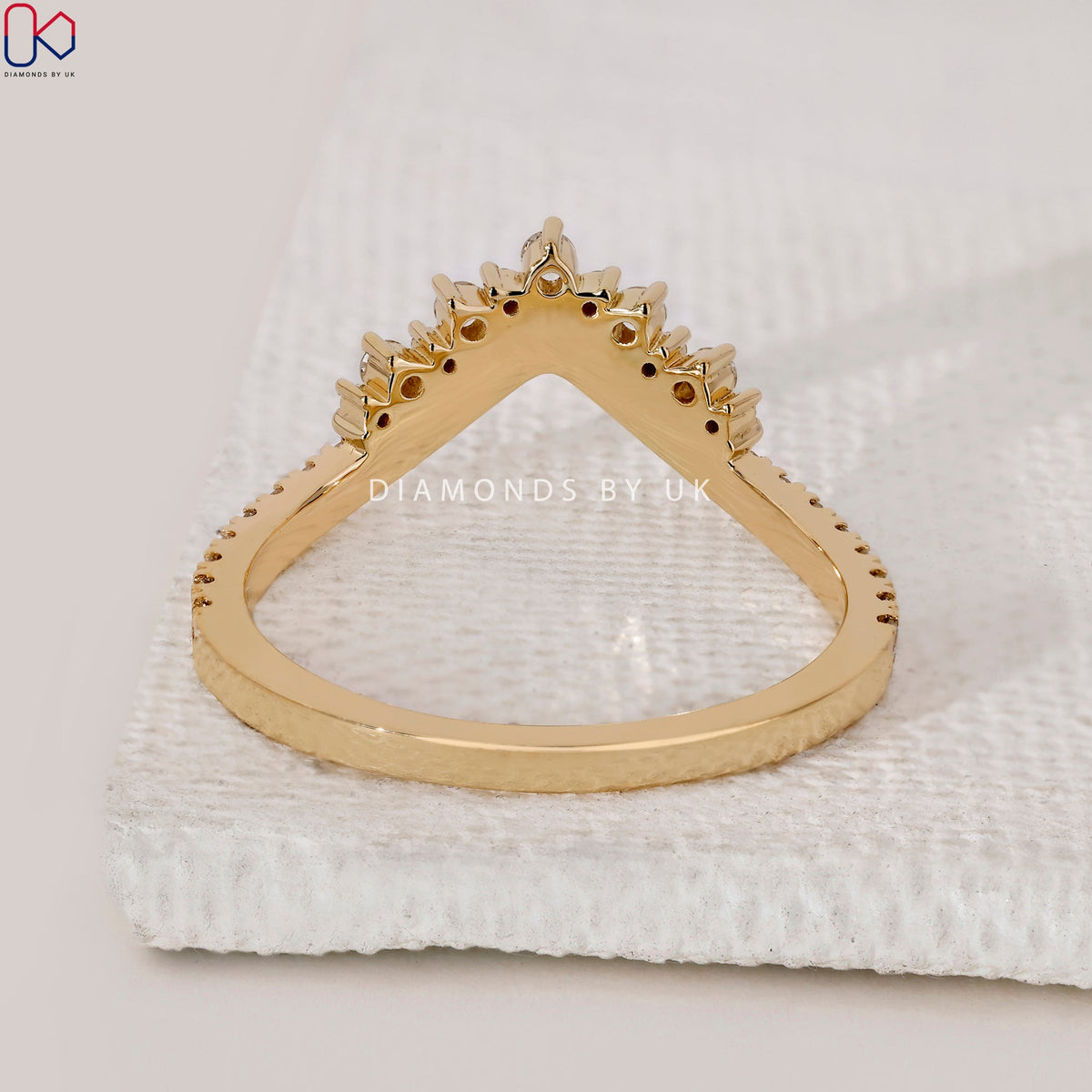 Round Cut Yellow Gold Wedding Band Chevron Style