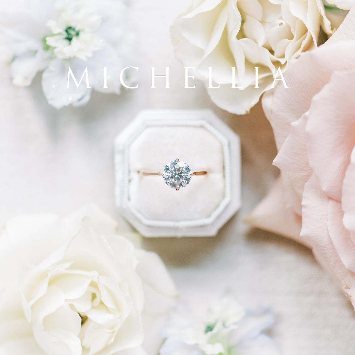 [Marguerite] Victorian Lace Solitaire Engagement Ring in Diamond / Moissanite
