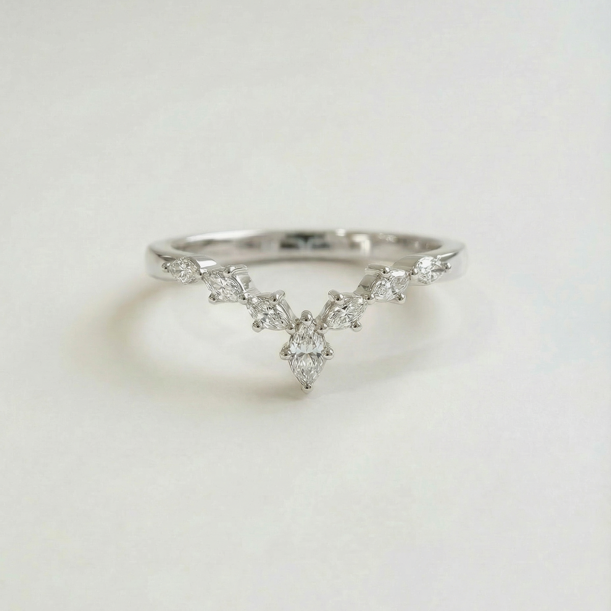 The V Ring | Marquise | Lab-Grown Diamond
