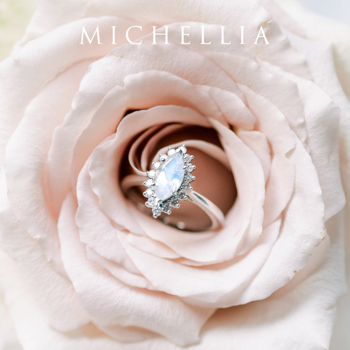 [Helena] Vintage Bloom Halo Marquise Engagement Ring in Diamond / Moissanite