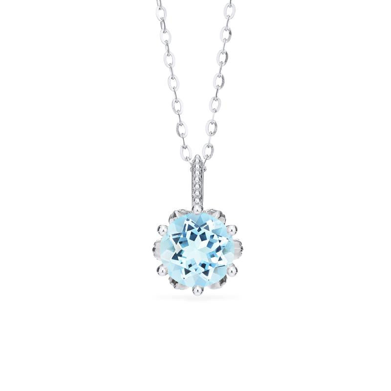 [Eden] Floral Solitaire Necklace in Aquamarine