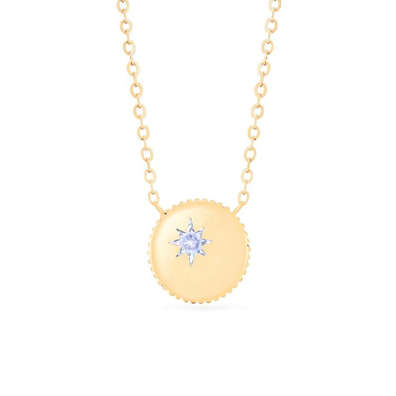 [Luna] Crescent Moon Necklace in Moissanite