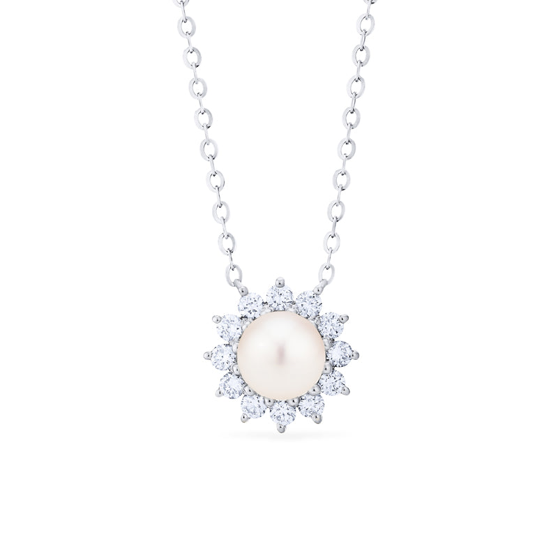 [Rosalie] Vintage Bloom Necklace in Akoya Pearl
