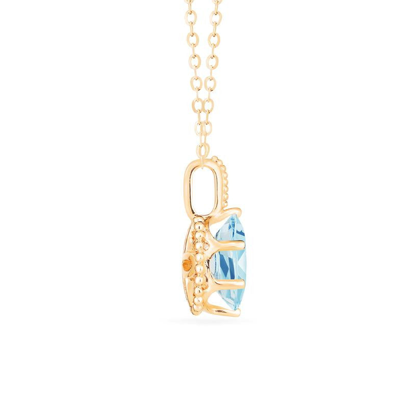 [Evelina] Vintage Classic Crown Oval Cut Necklace in Aquamarine