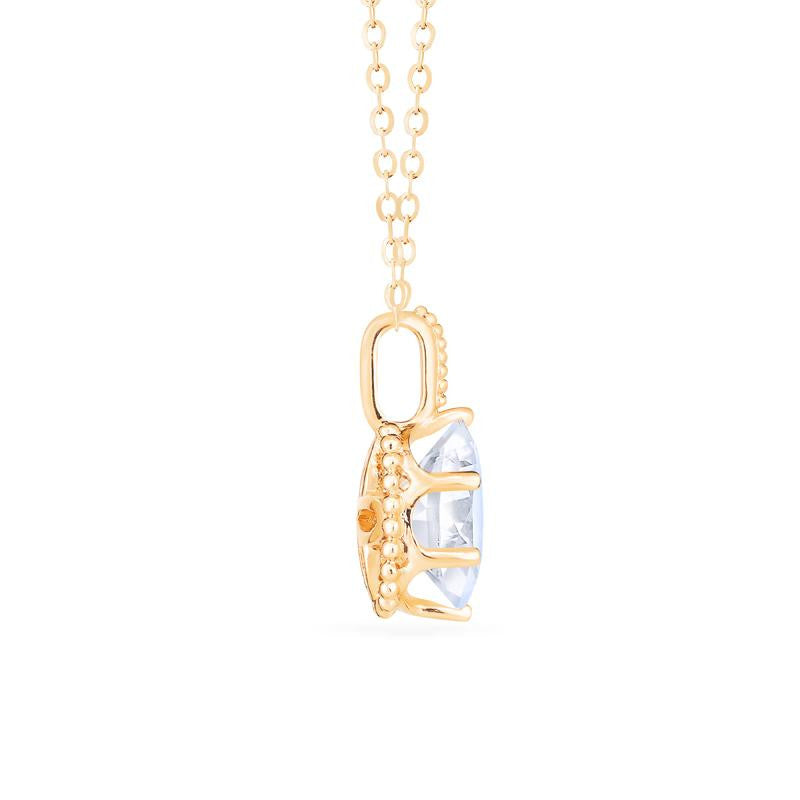 [Evelina] Vintage Classic Crown Oval Cut Necklace in Diamond / Moissanite