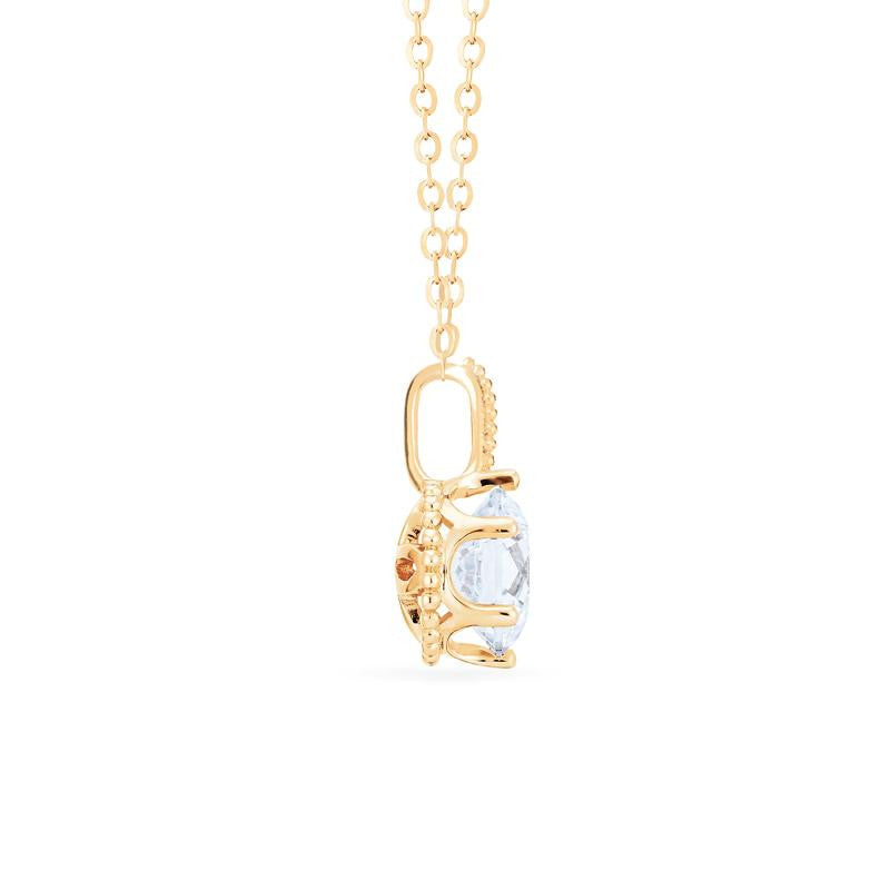 [Evelyn] Vintage Classic Crown Necklace in Moissanite