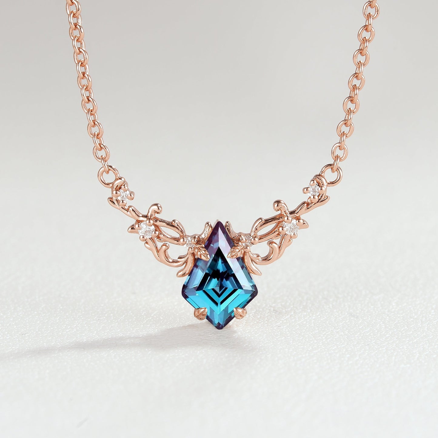 Nature Inspired Kite Cut Alexandrite Necklace