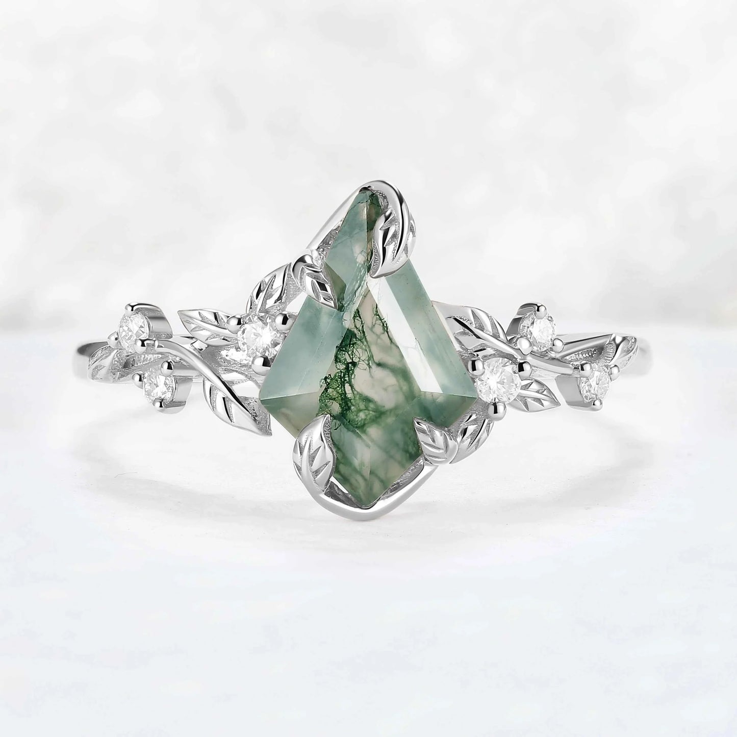 Nature Inspired Leaf Intertwined Design Moss Agate Ring