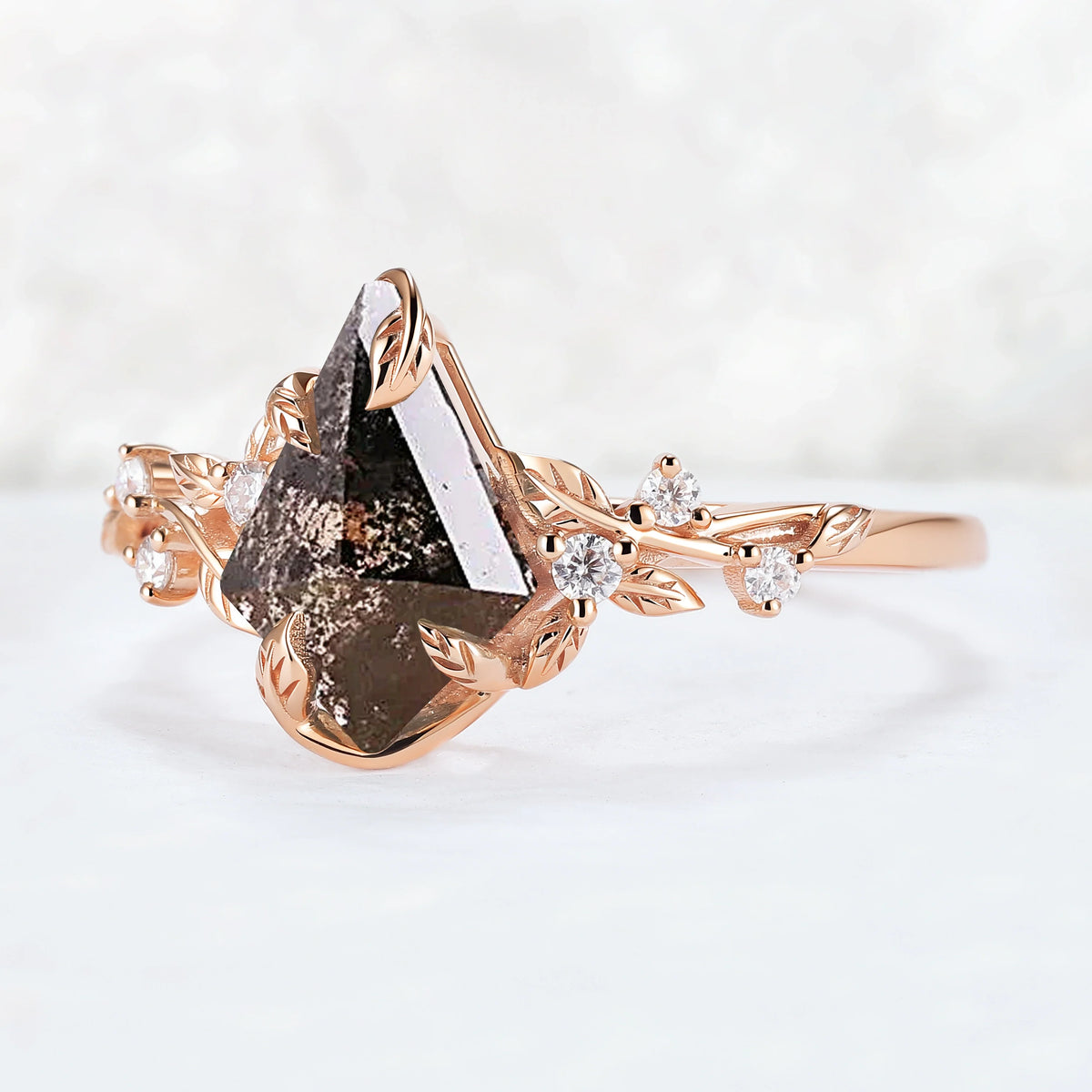 Nature Inspired Leaf Intertwined Design Salt and Pepper Crystal Ring