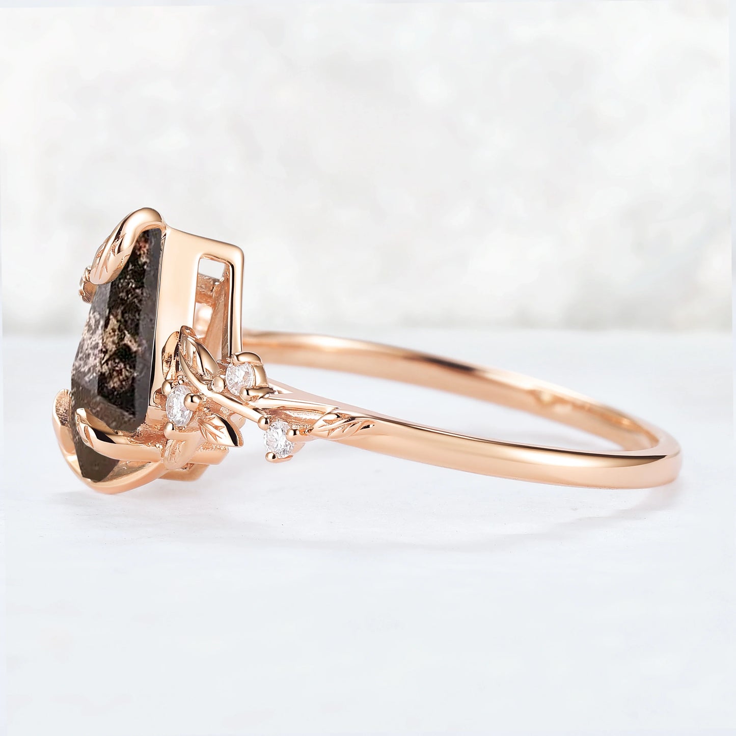 Nature Inspired Leaf Intertwined Design Salt and Pepper Crystal Ring