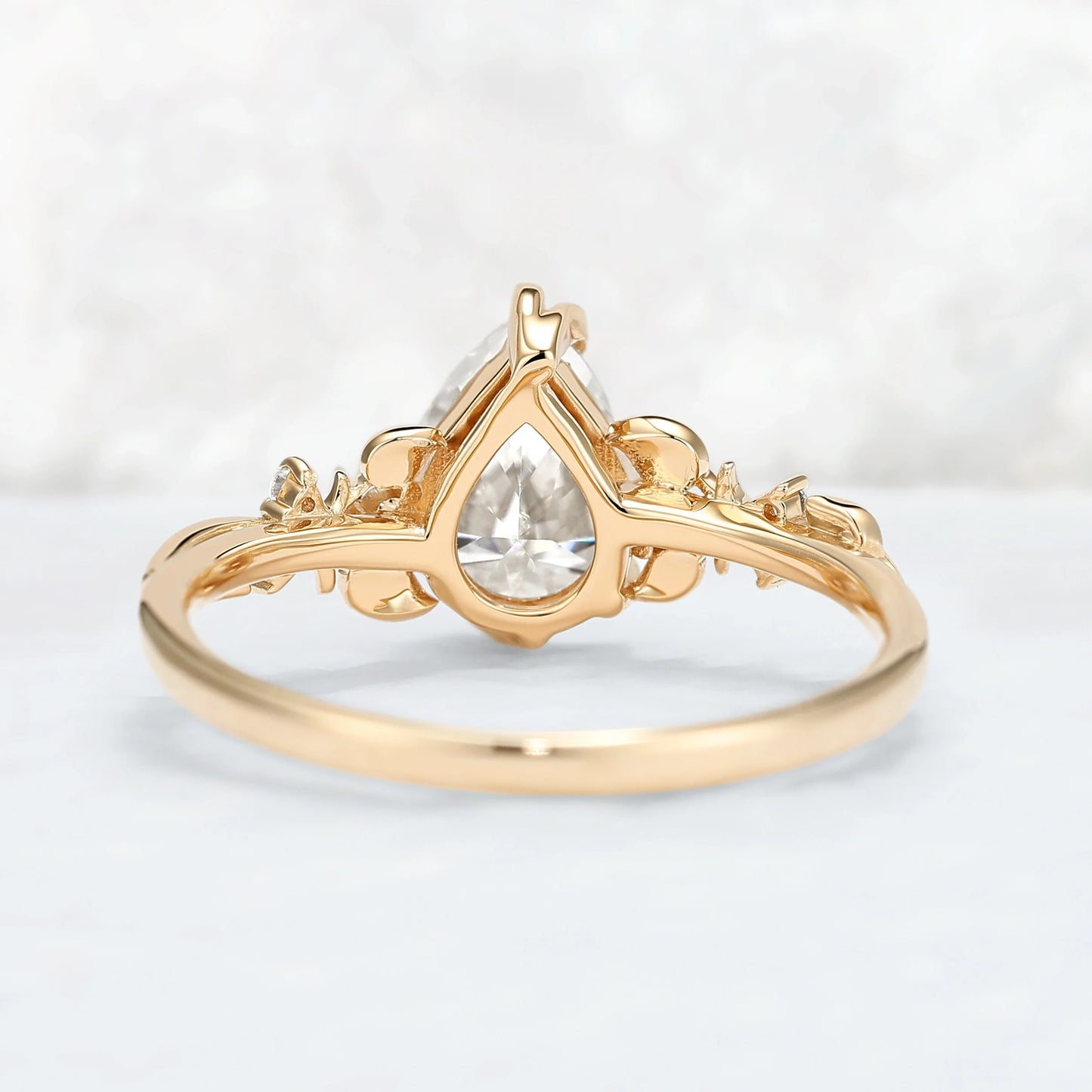 Nature Leaf Intertwined Design Pear Cut Moissanite Engagement Ring Set 2pcs