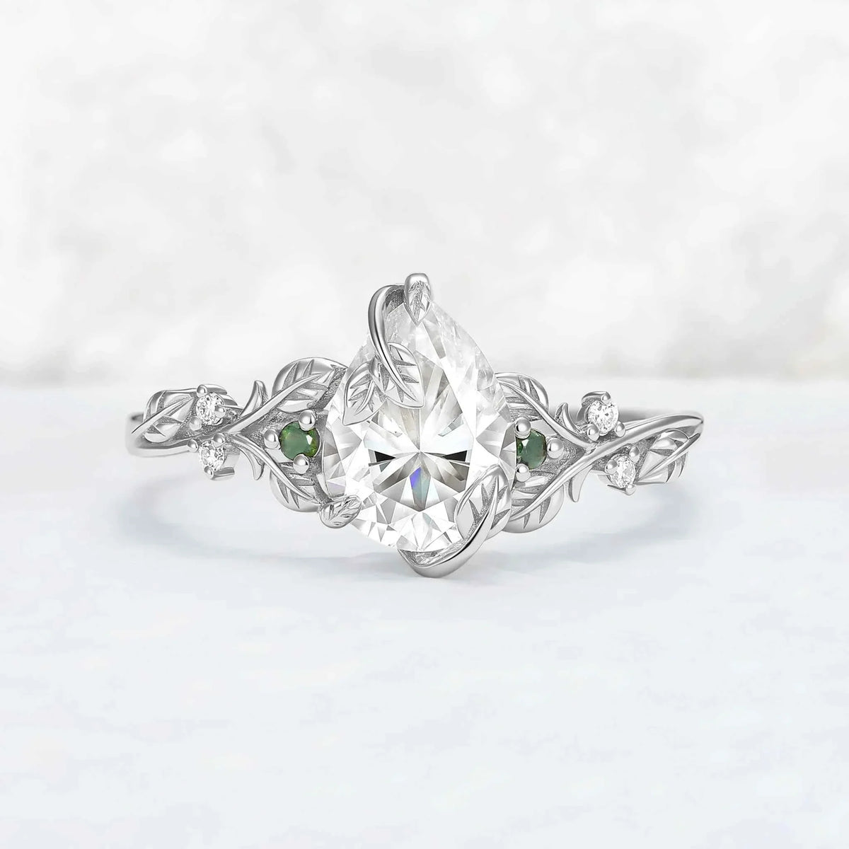 Nature Leaf Intertwined Design Pear Cut Moissanite Engagement Ring Set 2pcs