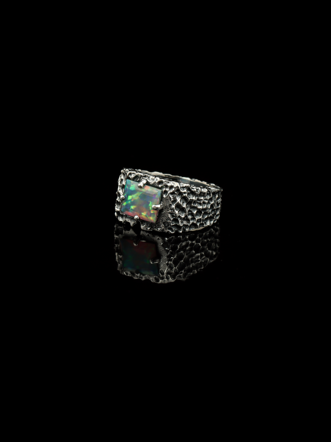 Ethiopian Opal Forge Ring – 925 Sterling Silver