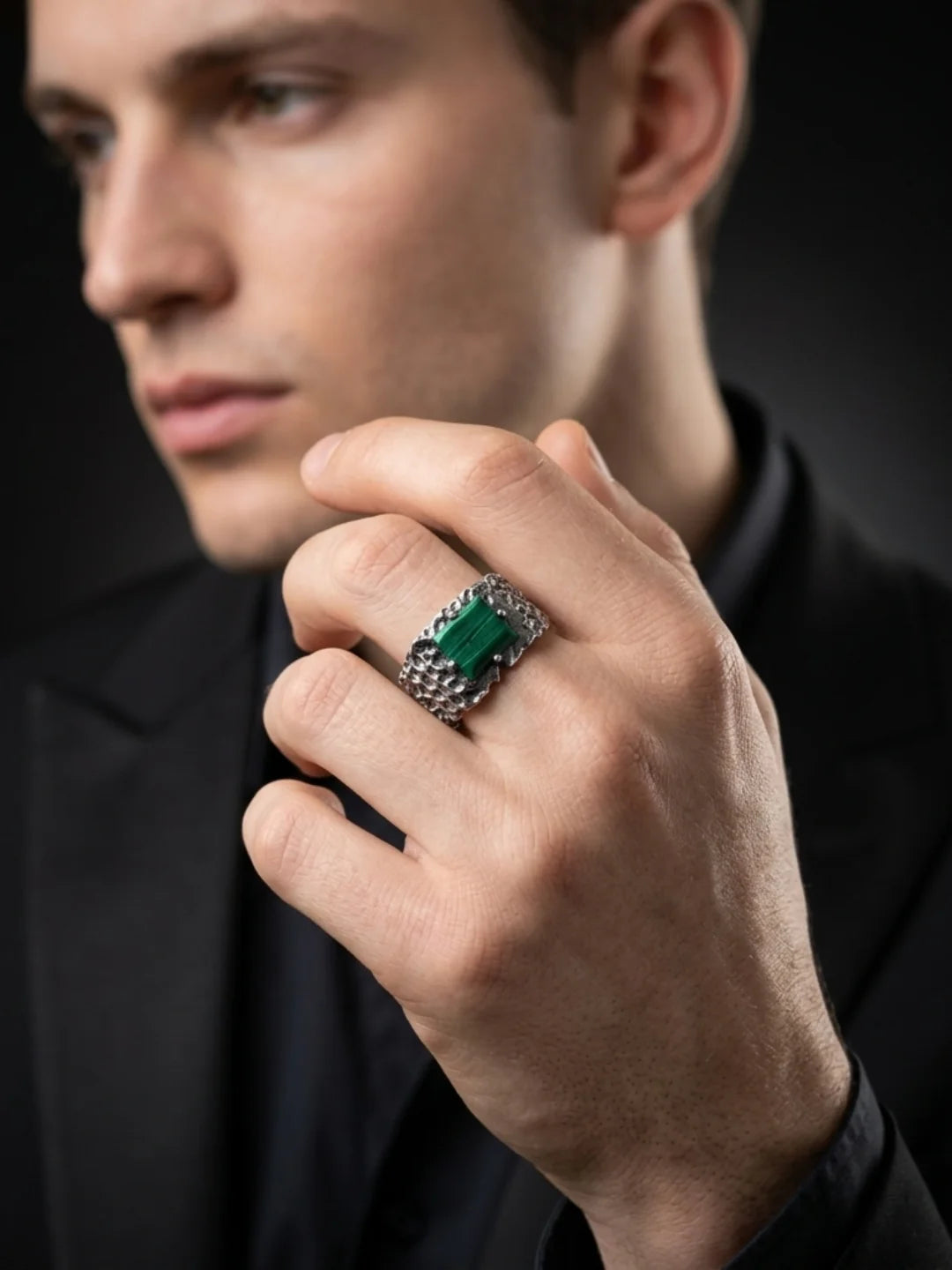 Malachite Forge Ring – 925 Sterling Silver
