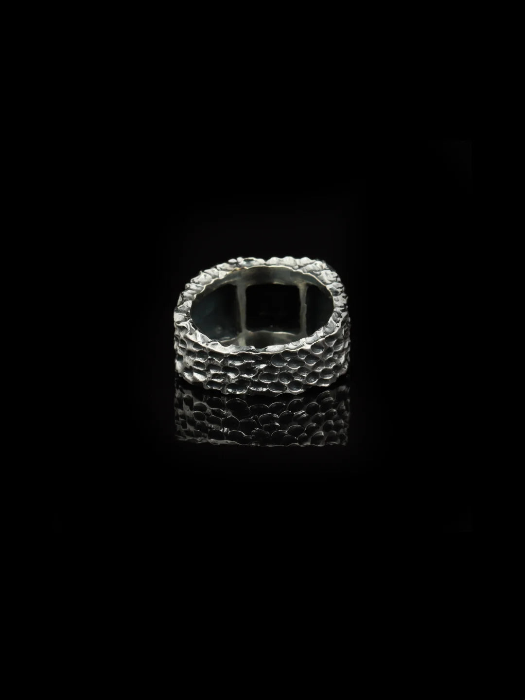 Black Onyx Forge Ring – 925 Sterling Silver