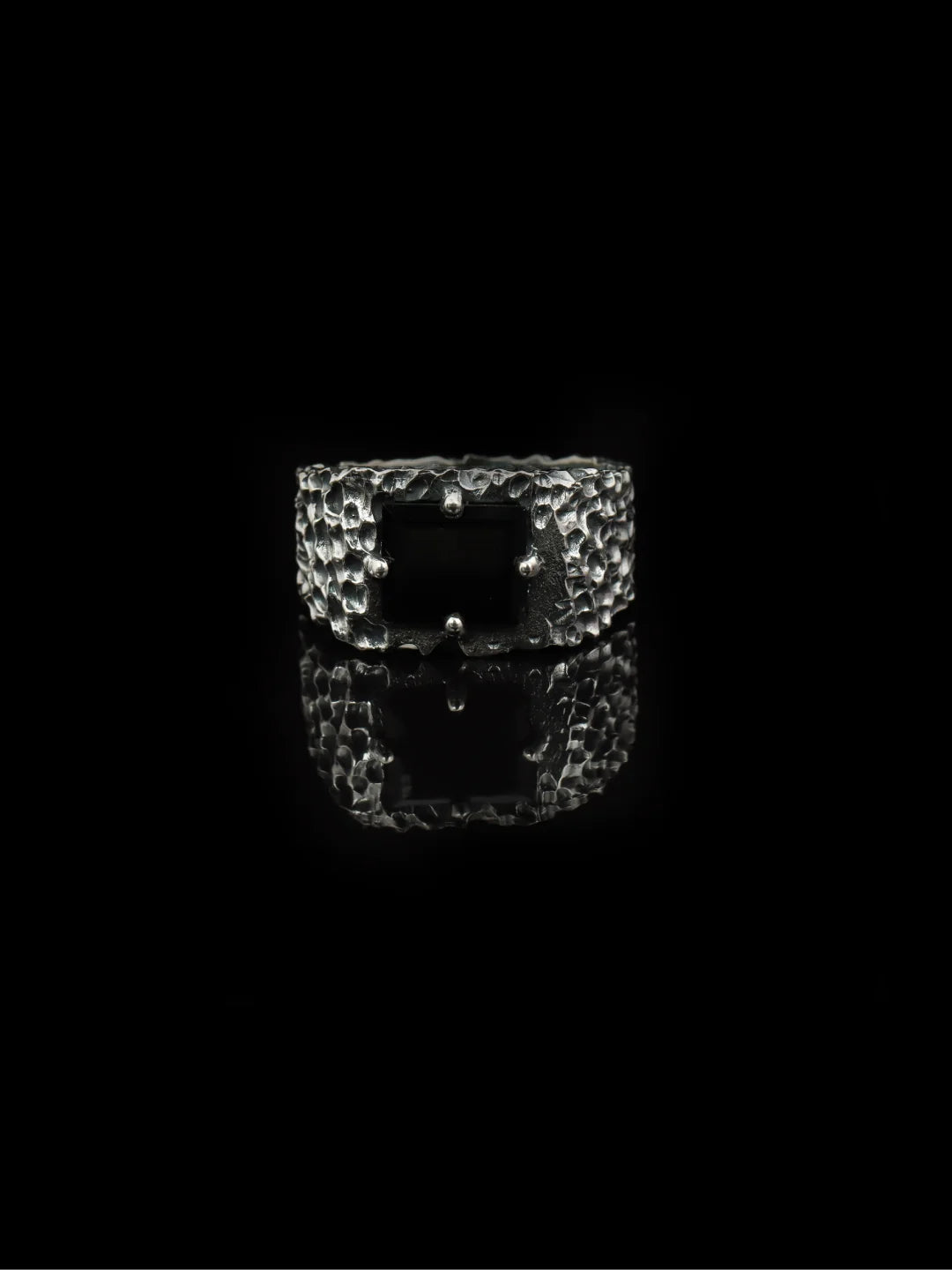 Black Onyx Forge Ring – 925 Sterling Silver