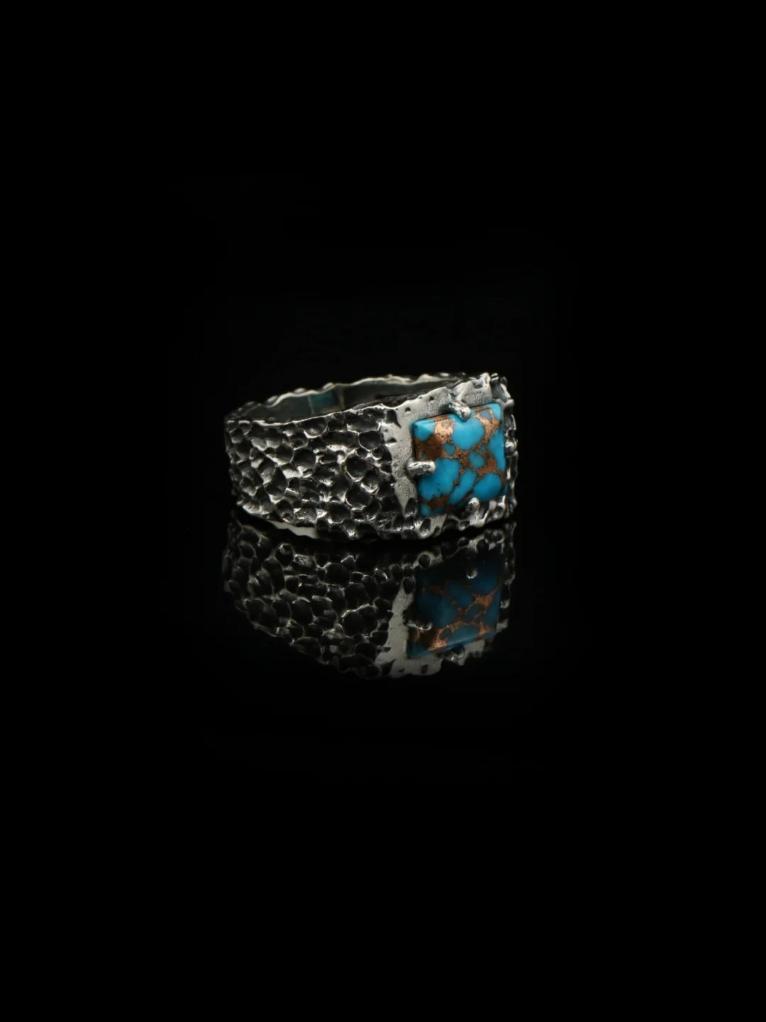 Copper Vein Turqoise Forge Ring - 925 Sterling Silver