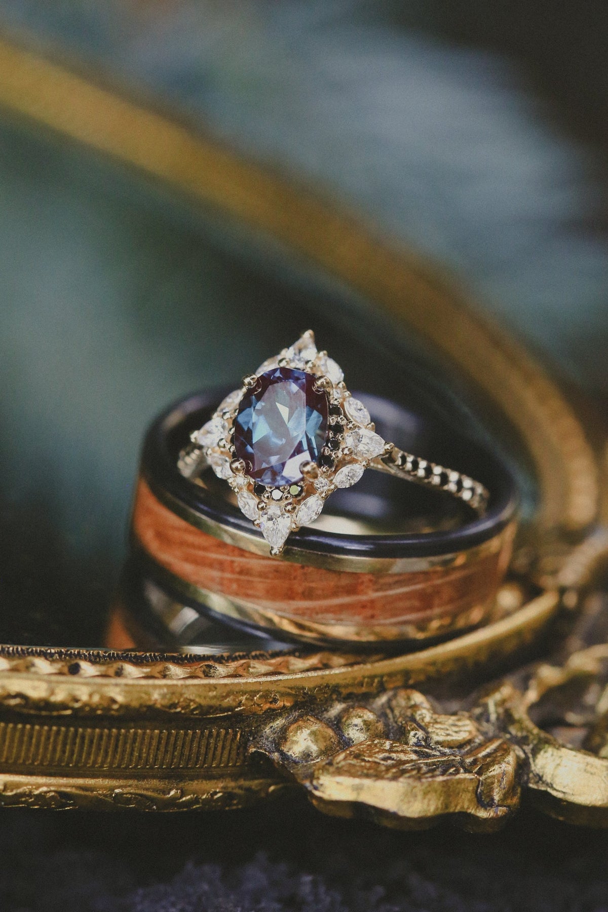 "North Star" - Lab-Grown Alexandrite Engagement Ring With Diamond Halo & Tracer