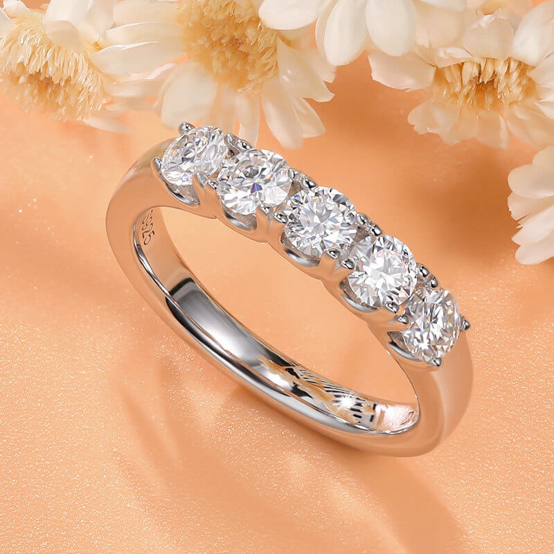 Round Cut White Gold Plated 925 Sterling Silver Moissanite Wedding Ring