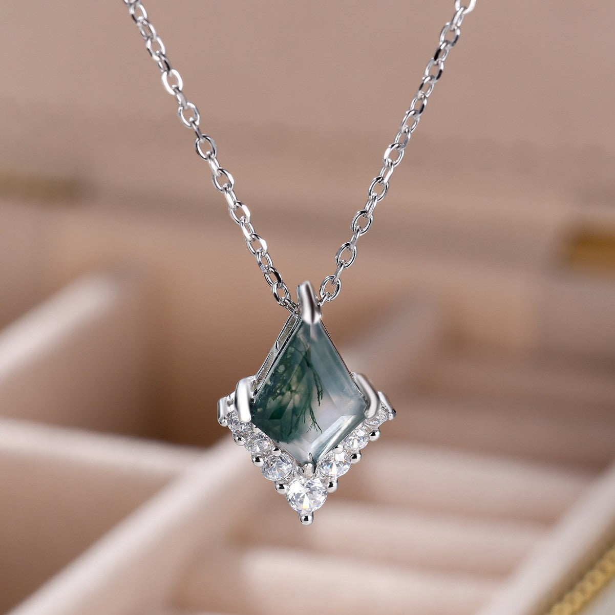 Kite Shape Moss Agate Cluster Necklace - Maris