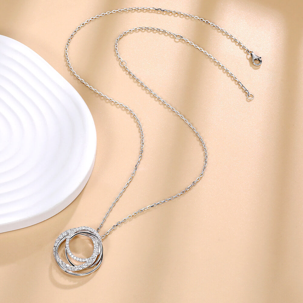 Timeless 925 Sterling Silver Infinity Circle Moissanite Necklace In Sterling Sliver