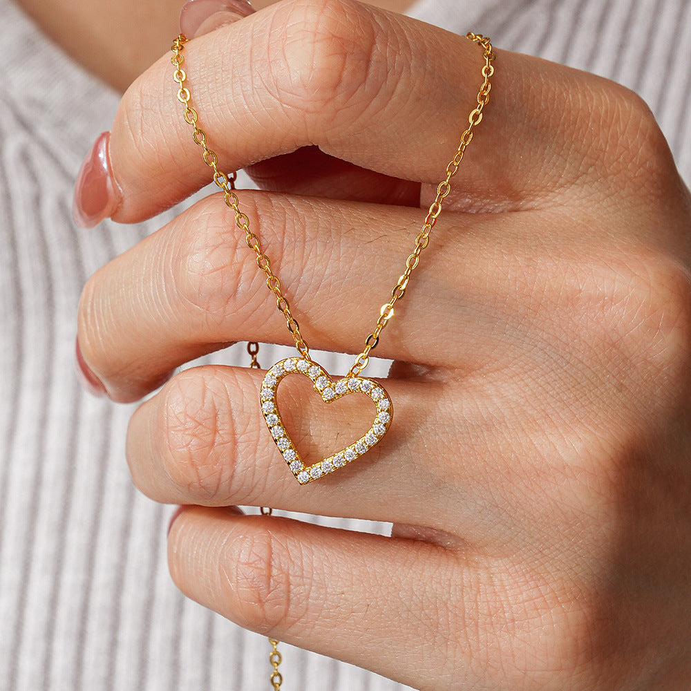 Classic Heart-Shaped Design 925 Sterling Silver Moissanite Necklace