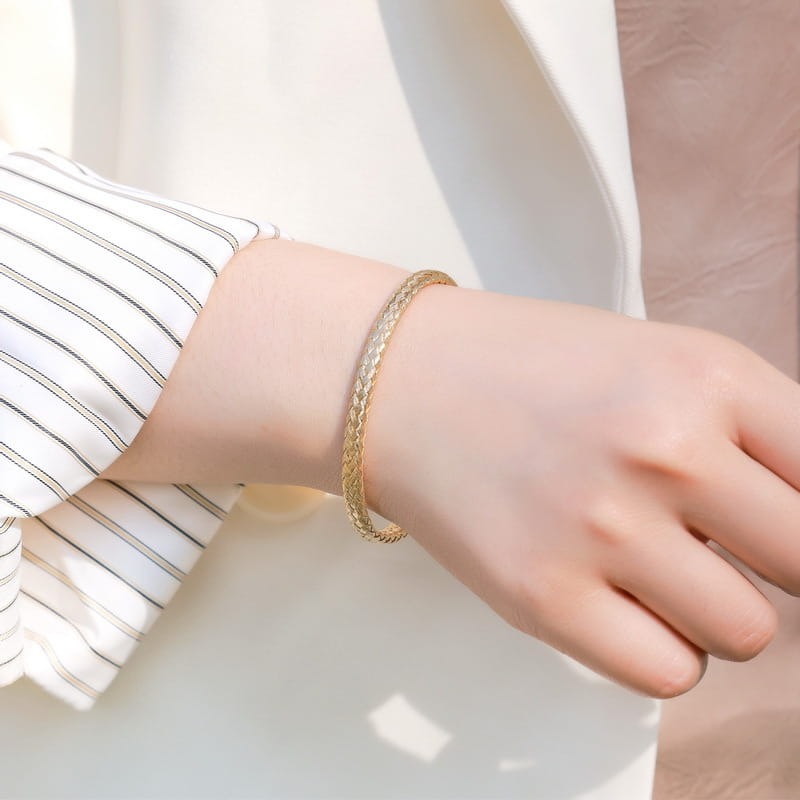 Gold Plated Sterling Silver Braided Bracelet with CZ Horseshoe Clasp