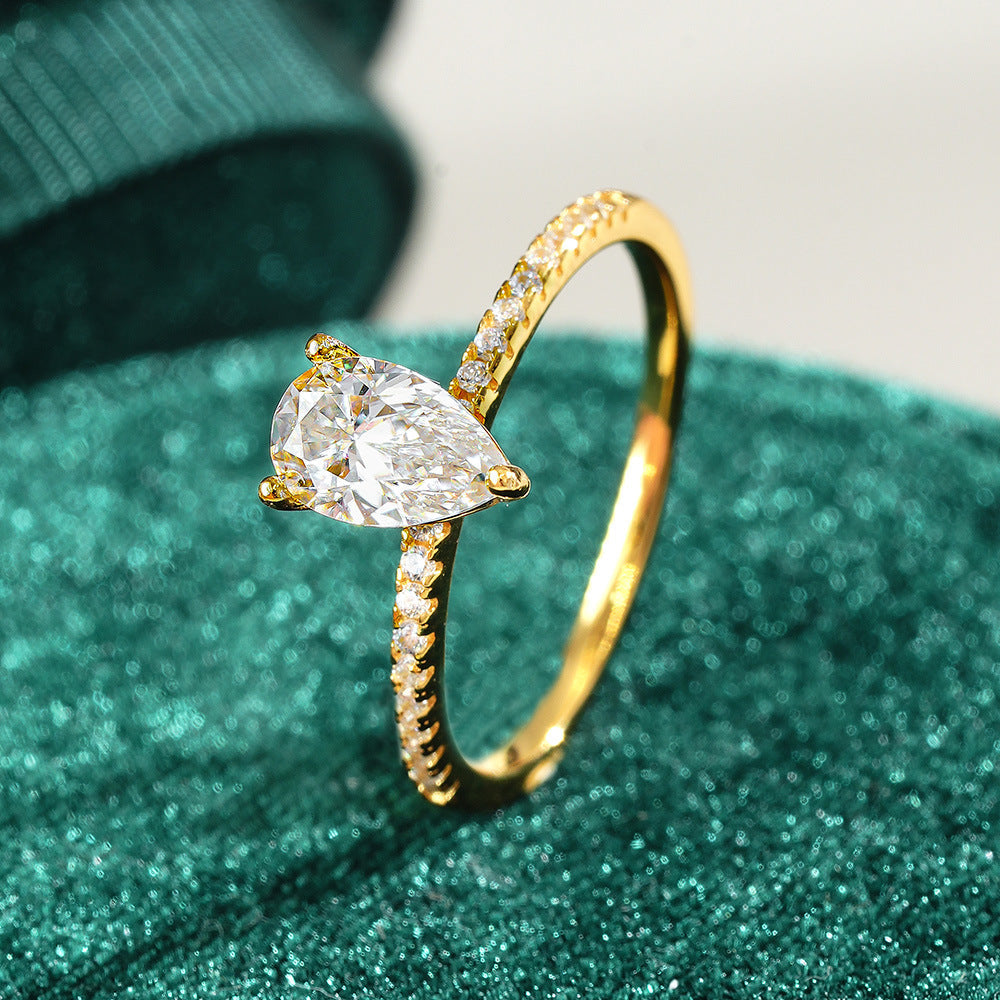 Pear Cut 1.0ct Moissanite Engagement Ring in Sterling Silver