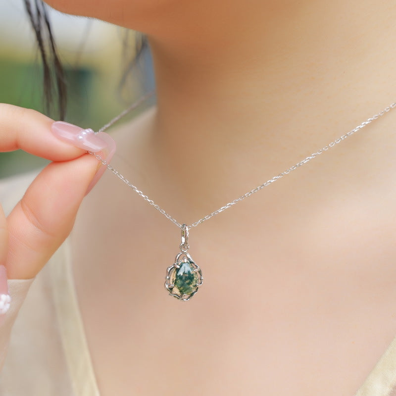 Pear Cut Moss Agate Vintage Pendant - 'Flora'