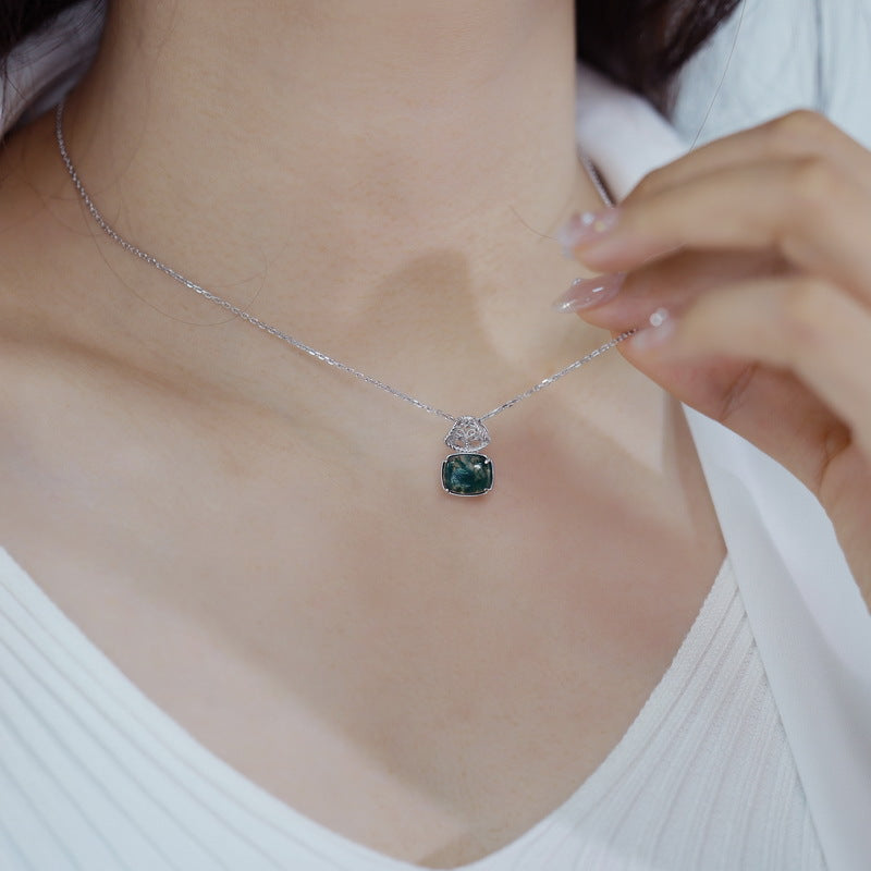 Egyptian Queen Moss Agate Pendant For Women