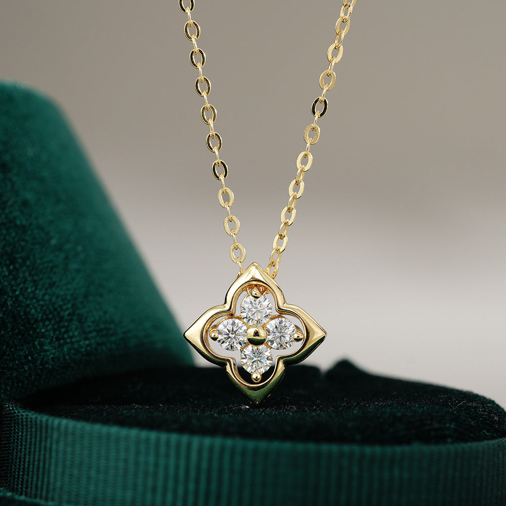 Lucky Four-Leaf Clover 925 Sterling Silver Moissanite Necklace