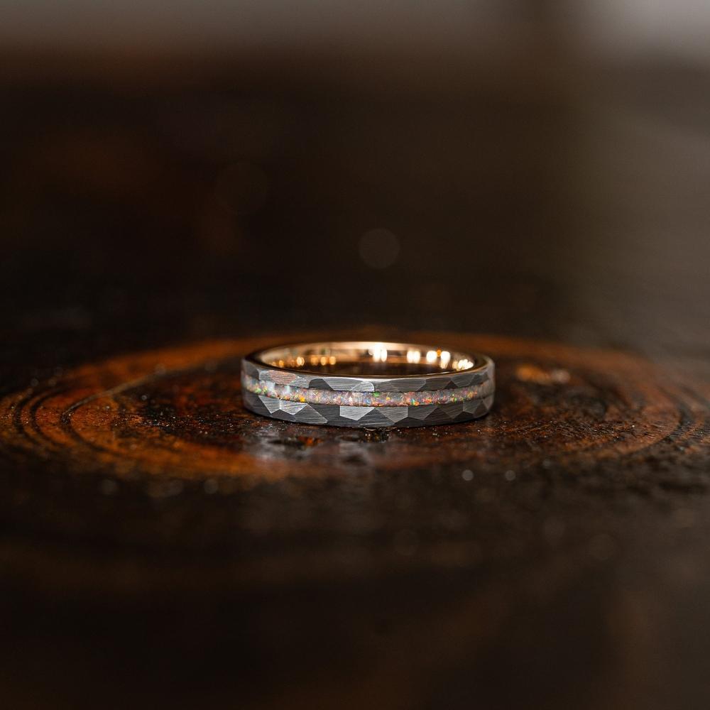 6mm Men's wedding band Tungsten Steel Hammered Electric Rose Ring Inlaid with Orbo Tungsten Gold