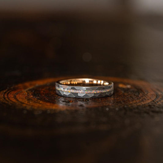 6mm Men's wedding band Tungsten Steel Hammered Electric Rose Ring Inlaid with Orbo Tungsten Gold
