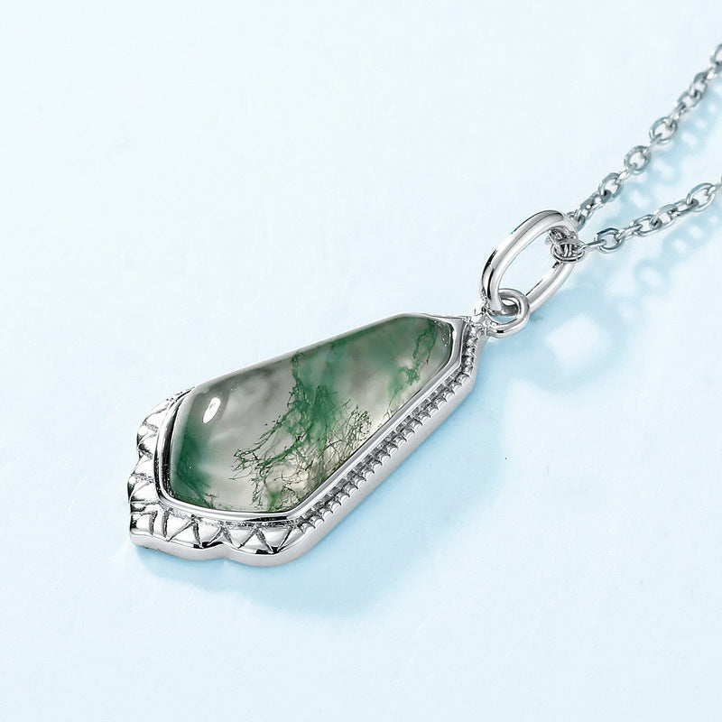 Coffin Cut Moss Agate Vintage Scalloped Necklace For Girlfriend - "Verdant Casket"