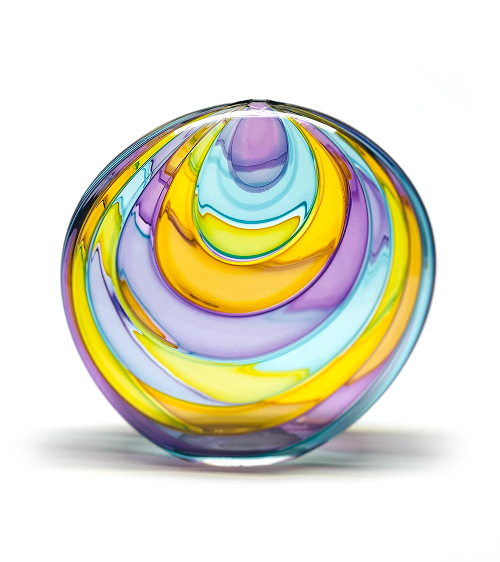Glass "Optica - Nui" by Jonathan Swanz
