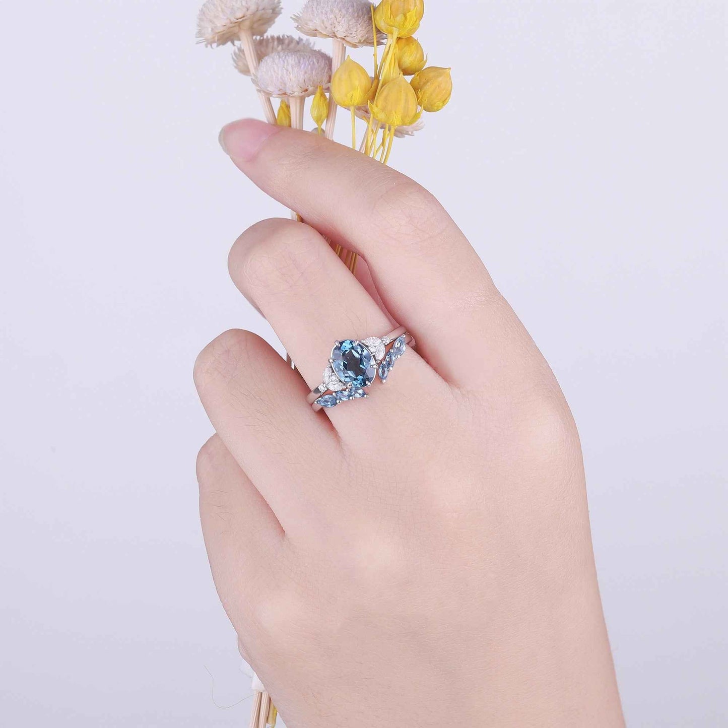 Cluster Oval London Blue Topaz Gemstone Silver Ring Set 2pcs
