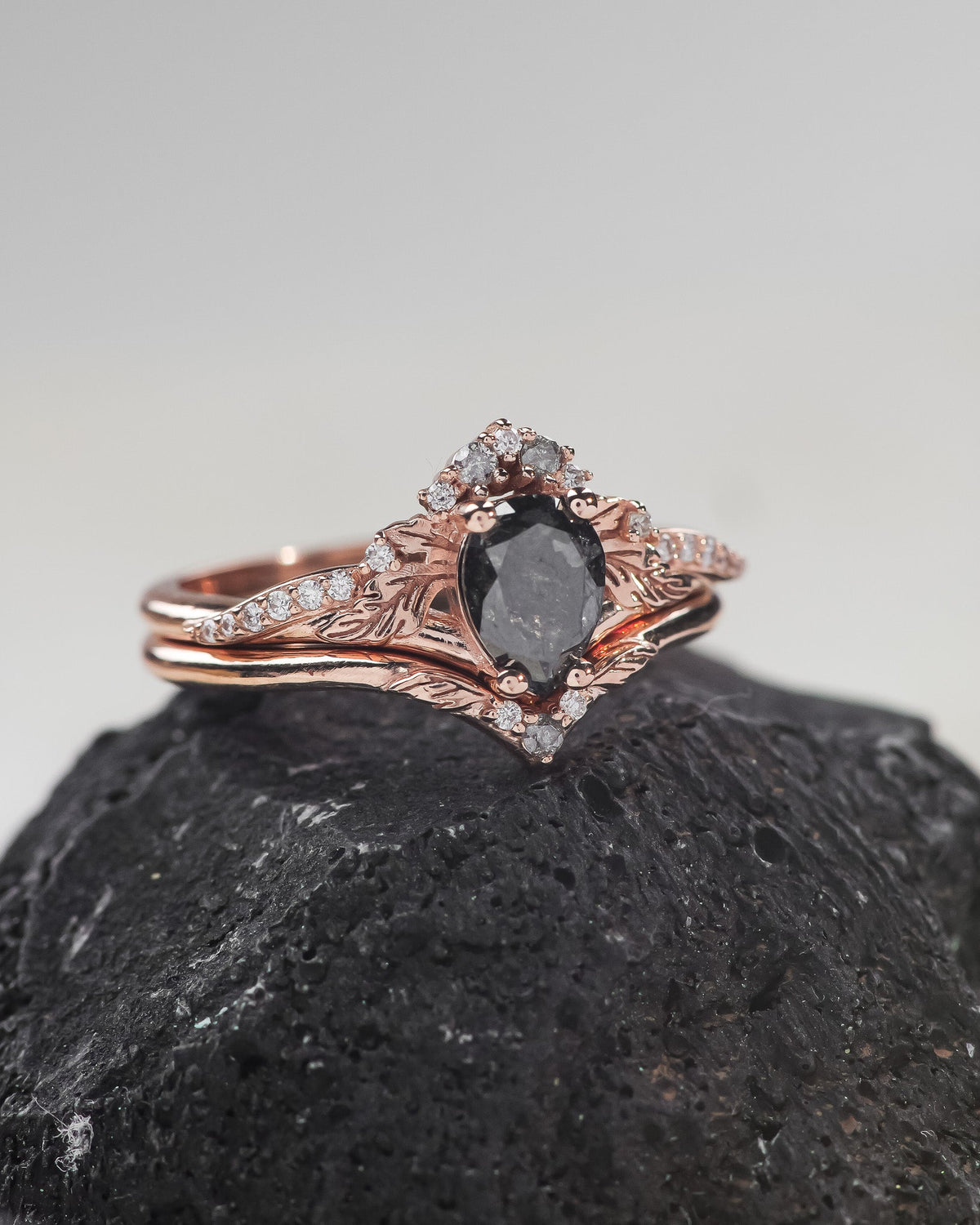 READY TO SHIP Amelia in 14K rose gold, bridal ring set with natural salt & pepper diamonds, AVAILABLE RING SIZES: 5.5 - 8.5 US