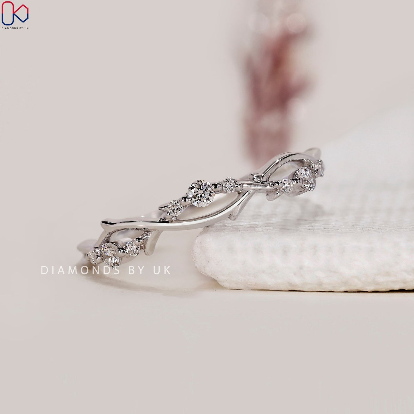 Vintage Twisted White Gold Wedding Band
