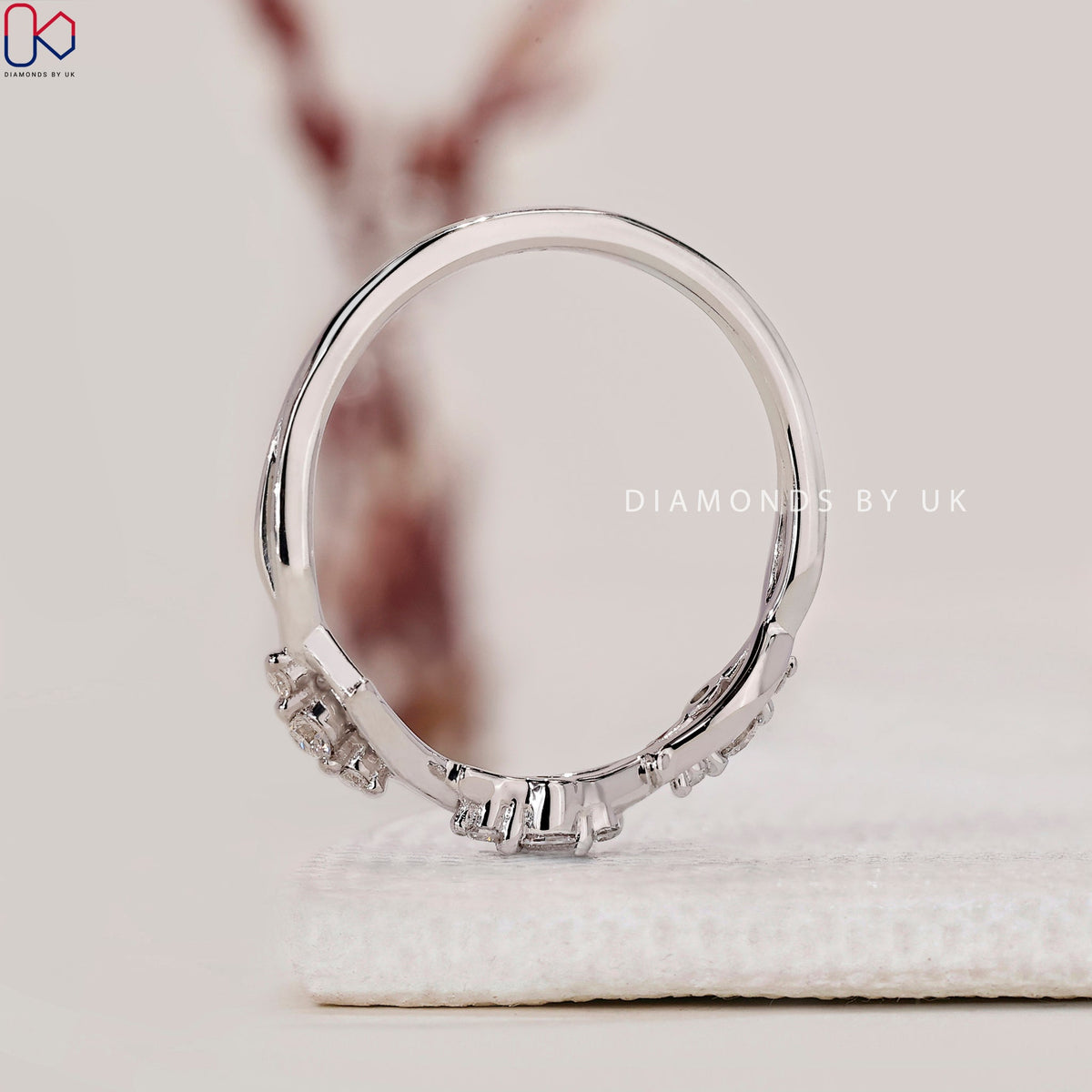 Vintage Twisted White Gold Wedding Band