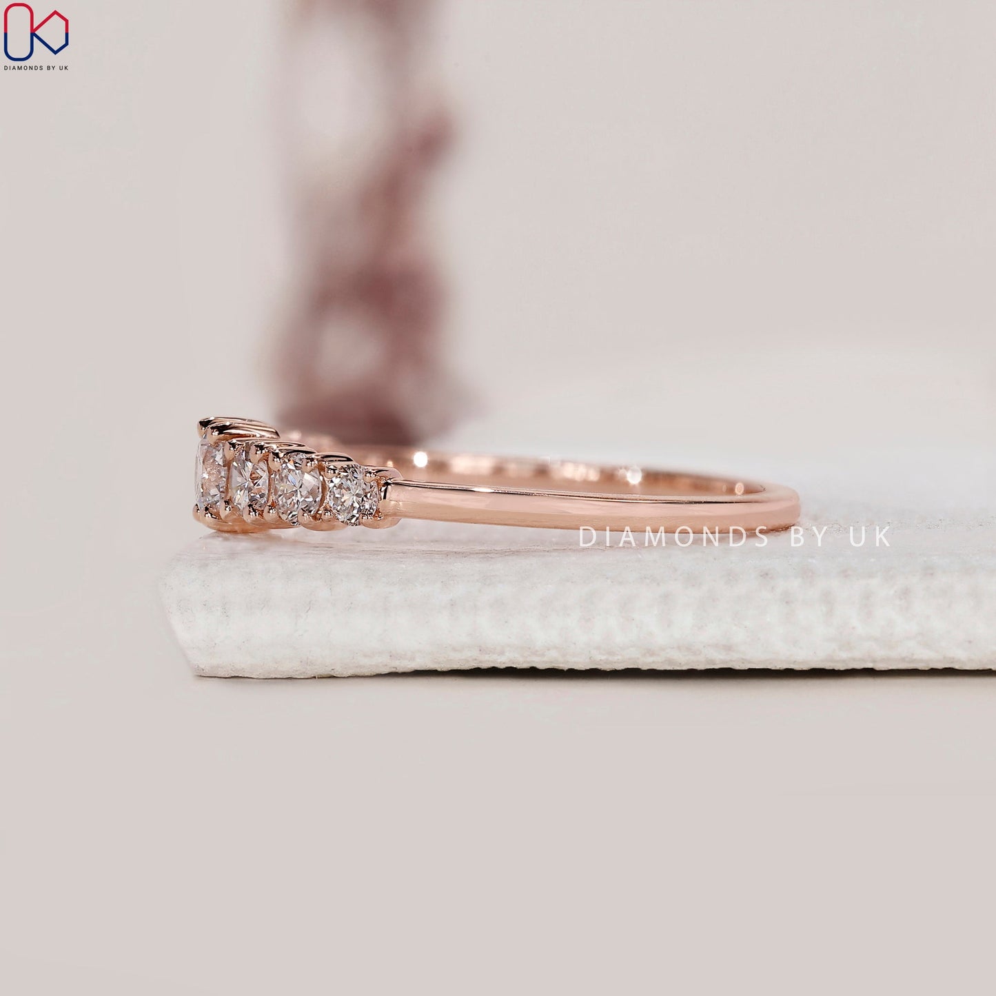 Round Diamond Wedding Band In Rose Gold