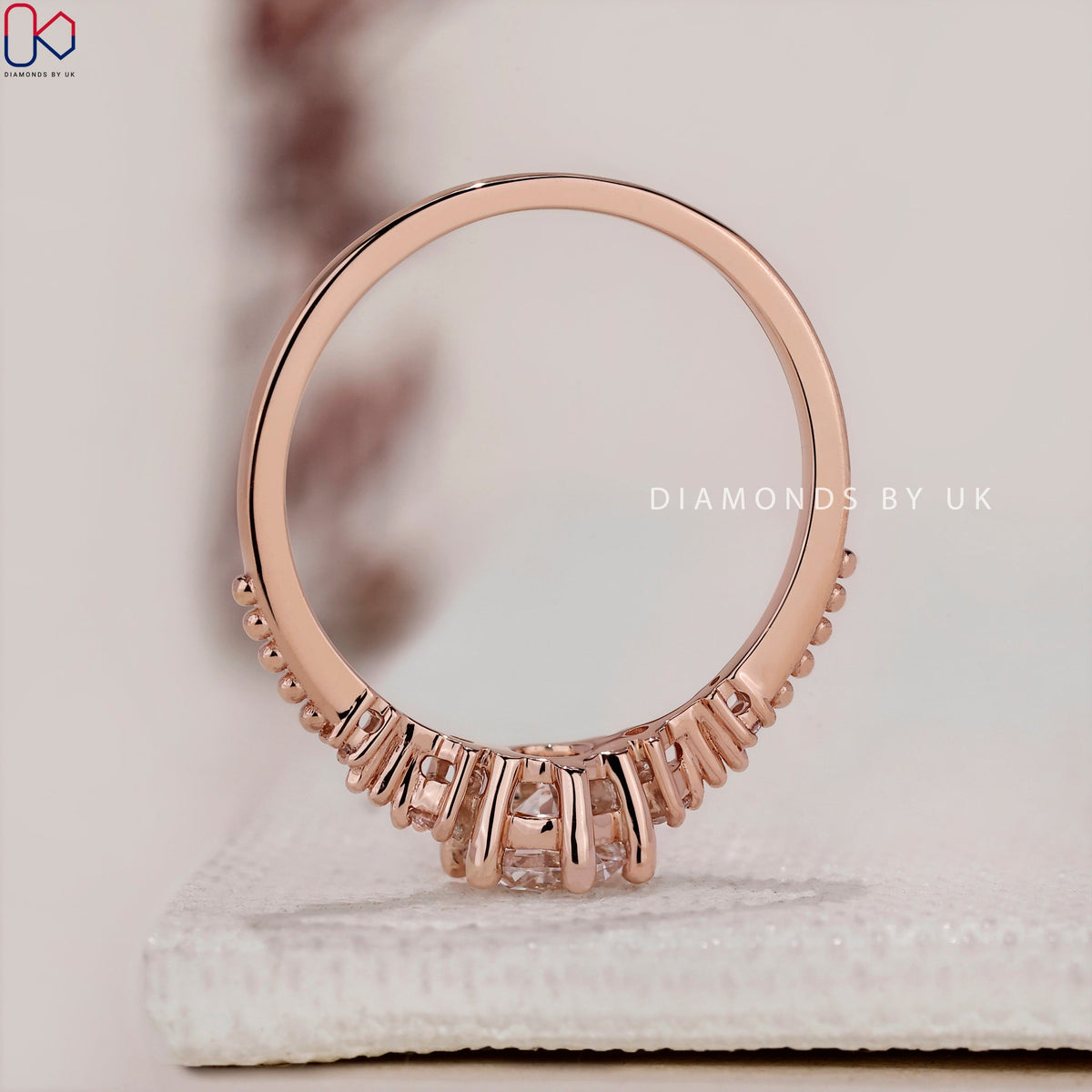 Vintage Diamond Engagement Ring - Round Diamond