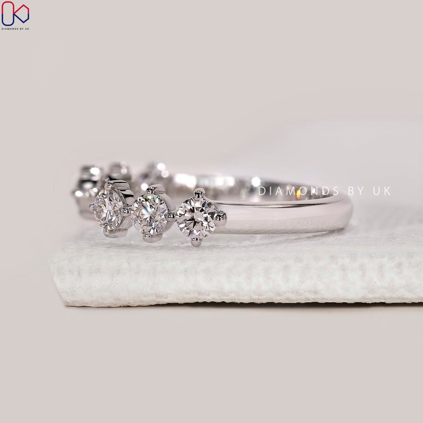 6 Stone Round Diamond Wedding Band