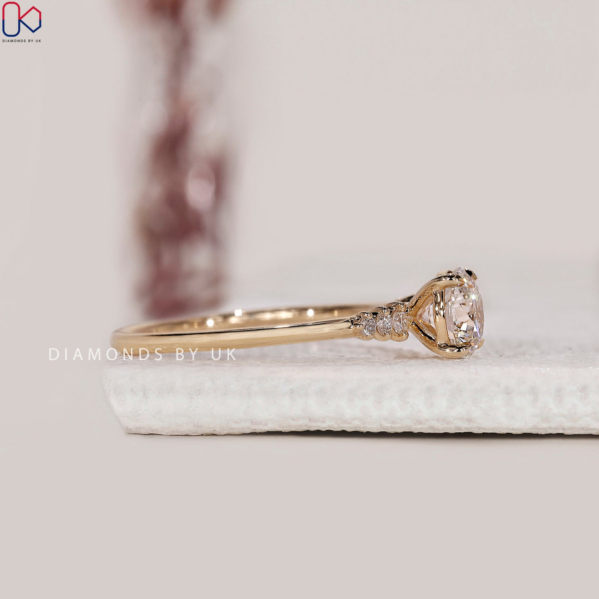 Round Cut 7 Stone Diamond Ring