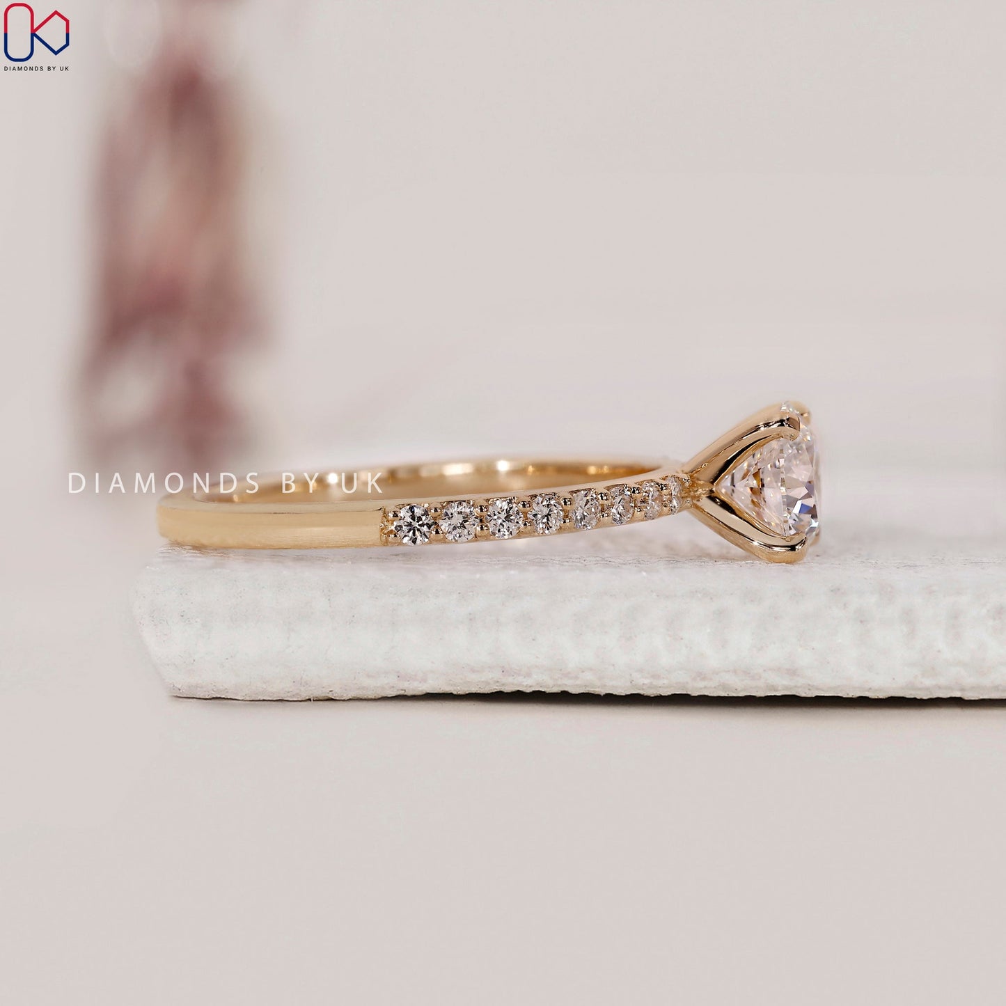 Round Diamond Engagement Ring In Pave Setting