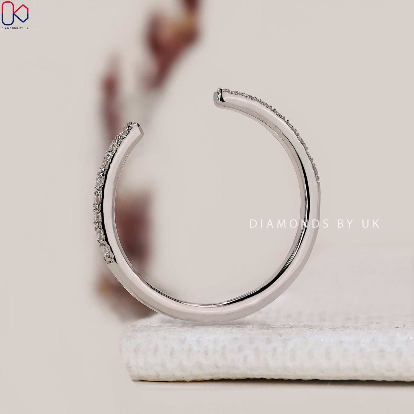 Round Diamond Open Gap Wedding Band in White Gold