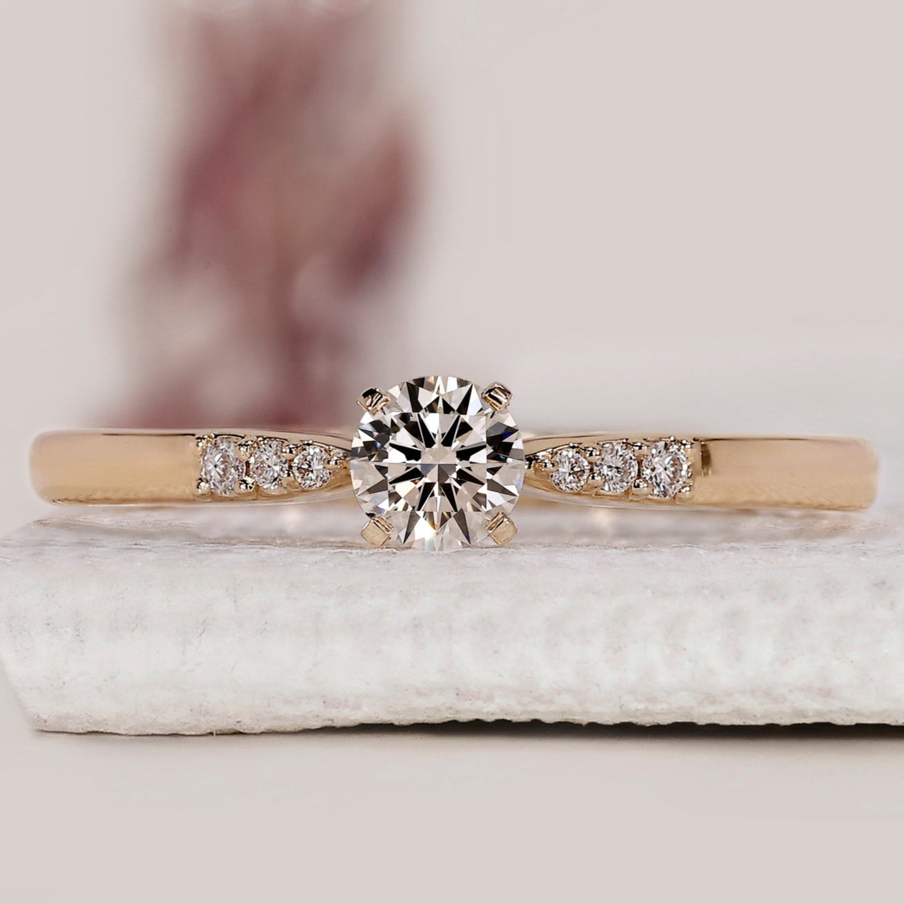 Round Cut Yellow Gold Diamond Ring