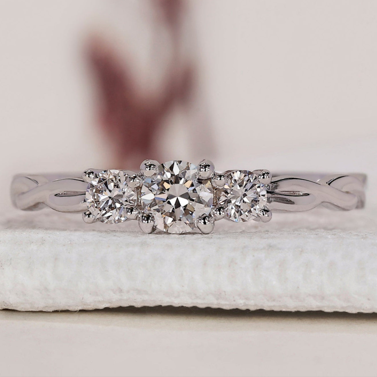 Round Cut Diamond Ring - Twisted Band